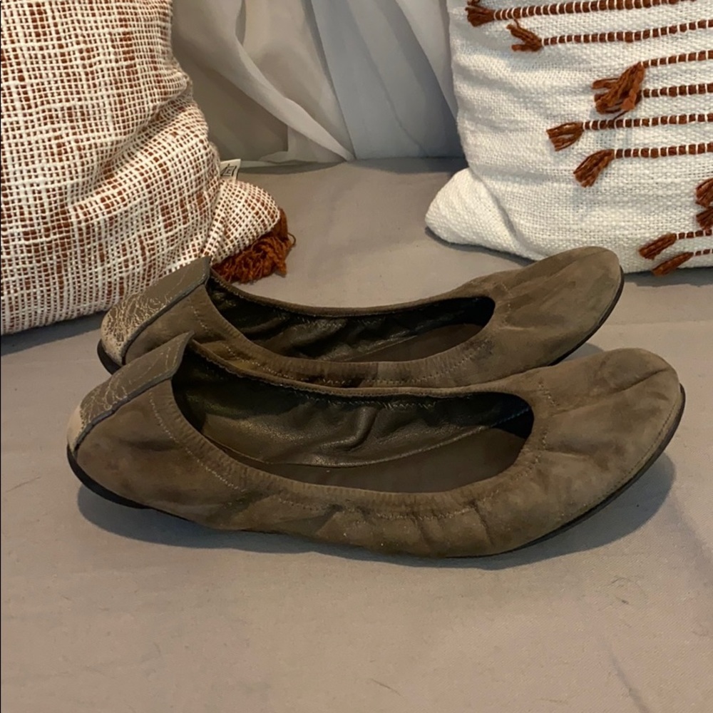 Tory Burch flats